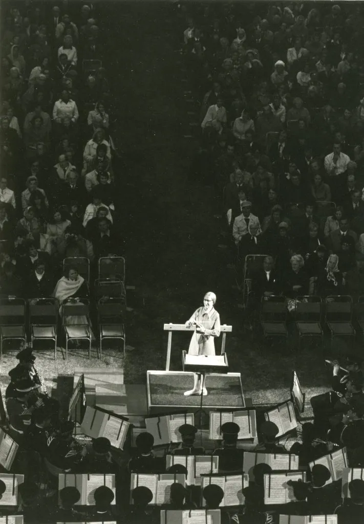 Imogen conducting Kneller Hall