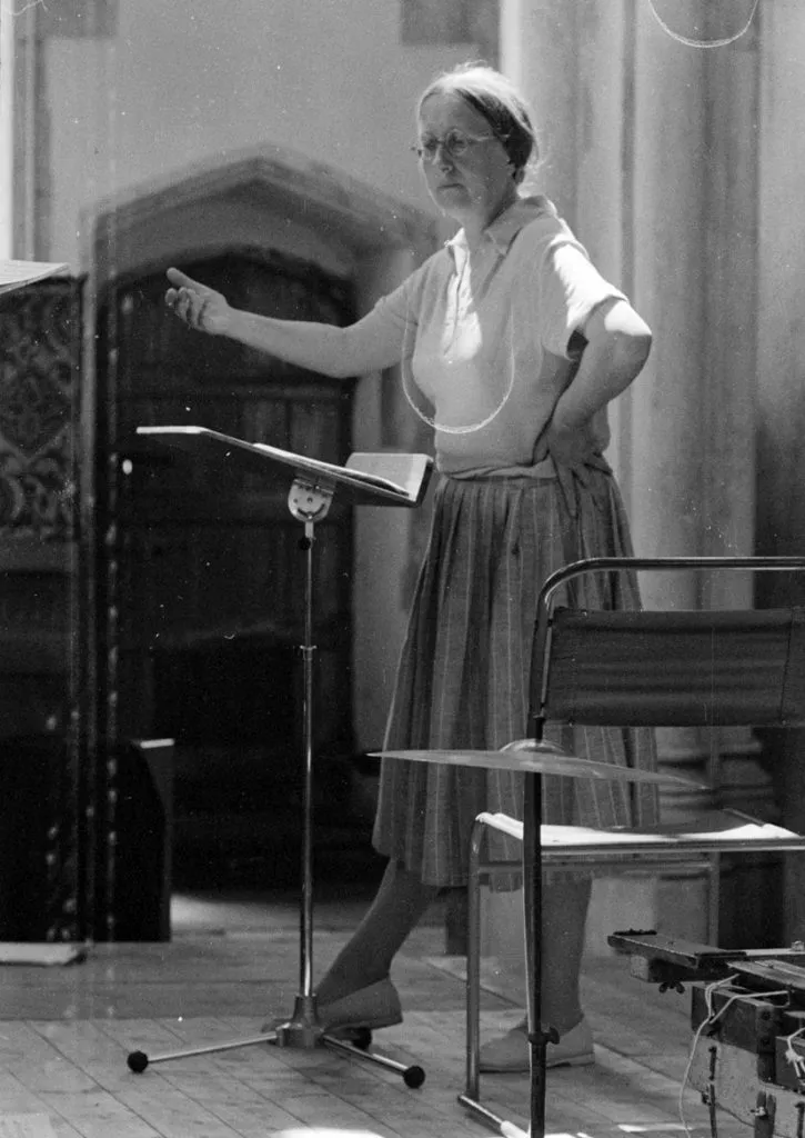 Walter Rawlings Imogen Holst teaching